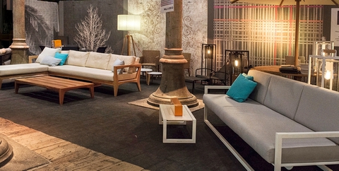 WALL&DECO' AT H.O.M.E. D.E.P.O.T