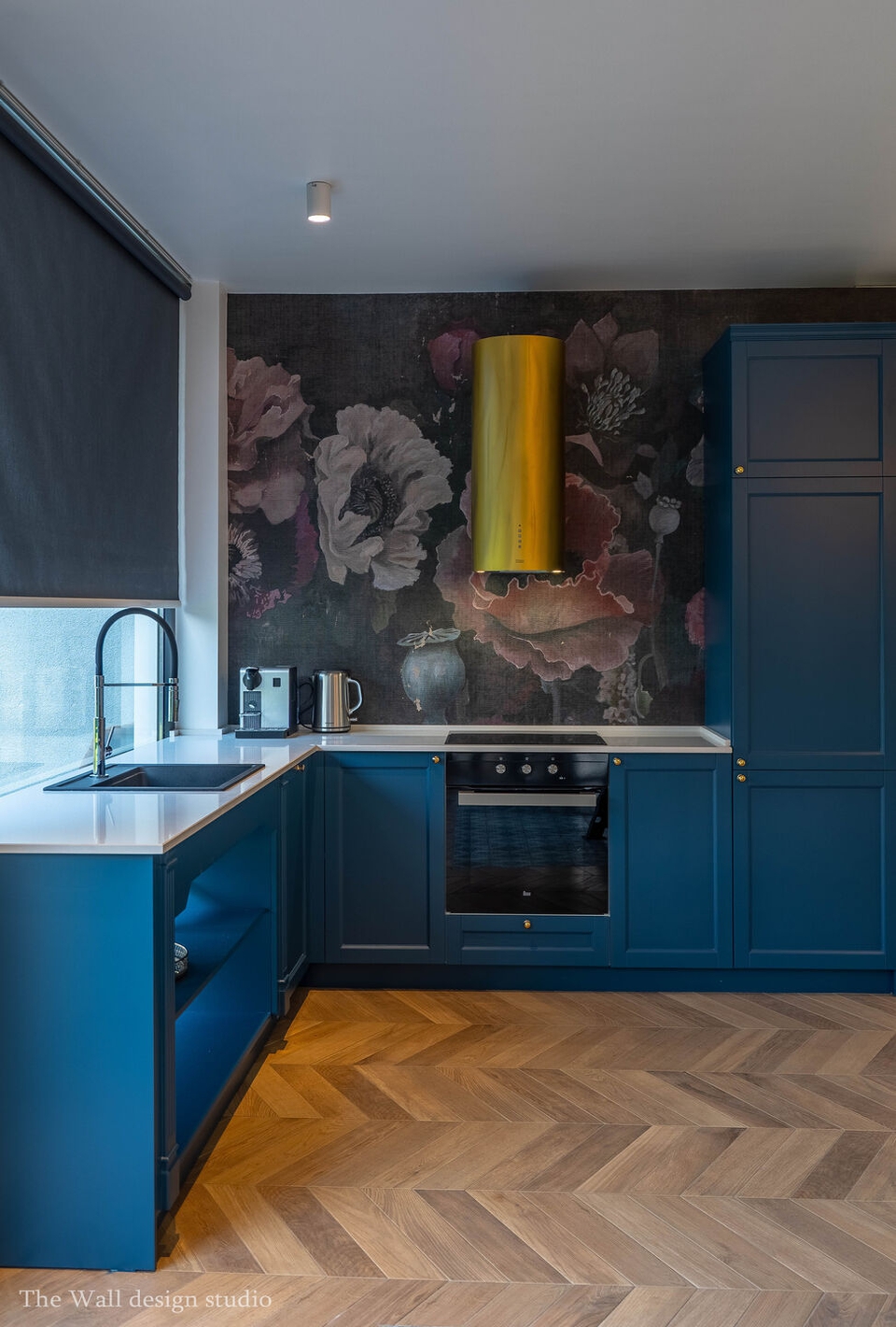 <p>Project: The Wall Design Studio<br />
Ph. Demetre Kapanadze</p>